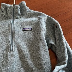 Patagonia quarter zip blue